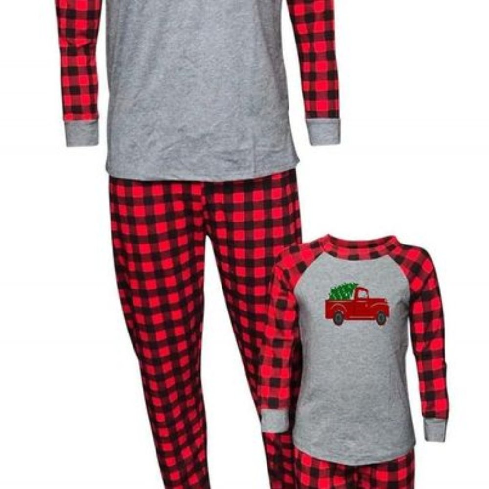 NWT Red Truck with Tree Buffalo Plaid Men's Christmas Pajamas Set
